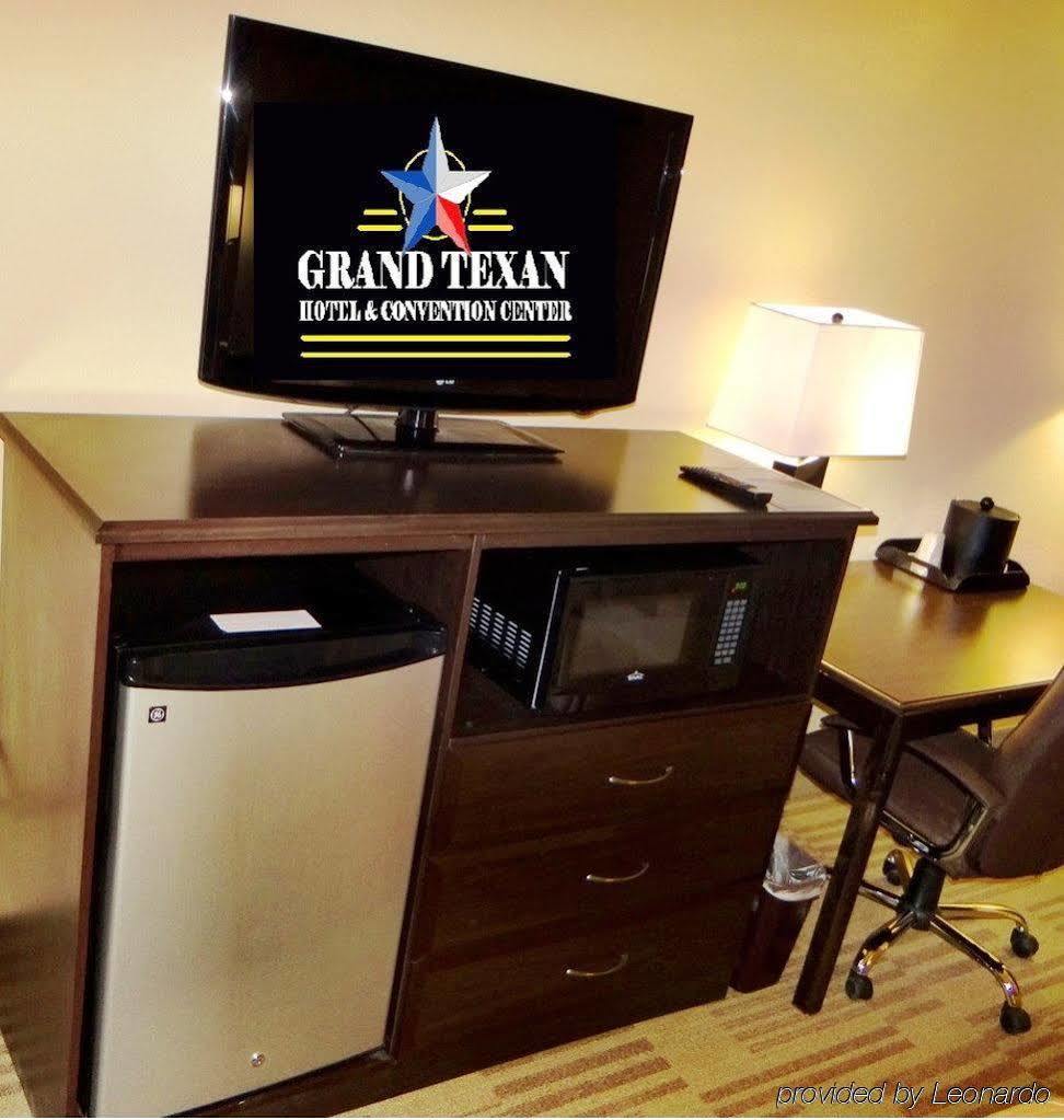Grand Texan Hotel And Convention Center Midland Zewnętrze zdjęcie